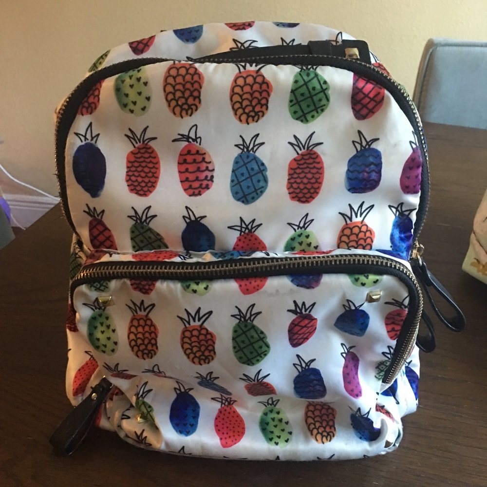 Super adorable pineapples backpack